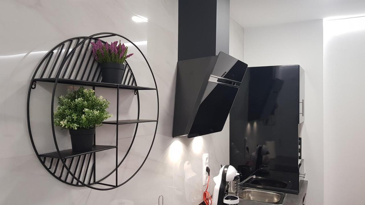 Apartamento Pepi Puerto (Adults Only) ซานตาโปลา ภายนอก รูปภาพ