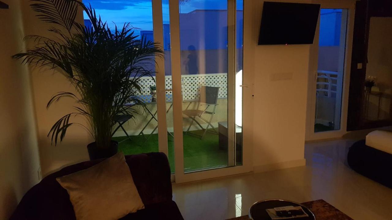 Apartamento Pepi Puerto (Adults Only) ซานตาโปลา ภายนอก รูปภาพ